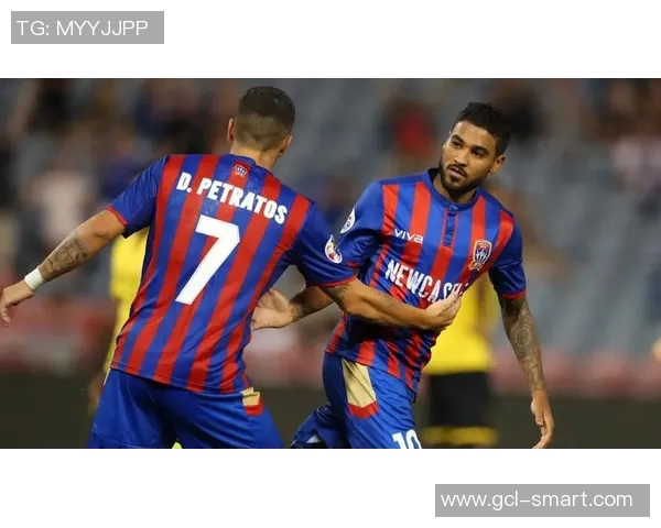 悉尼流浪与西部联的激烈对决展现澳超精彩瞬间与球队风采