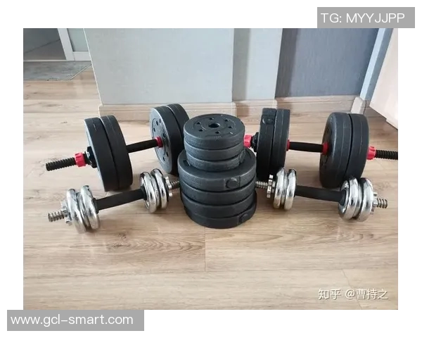 初学者必备的全面哑铃健身计划助你塑造完美身材与健康生活