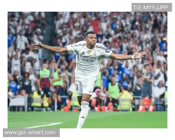 基利安姆巴佩加盟申花引发热议球迷期待新赛季精彩表现